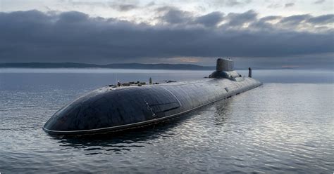 who has the largest submarine.